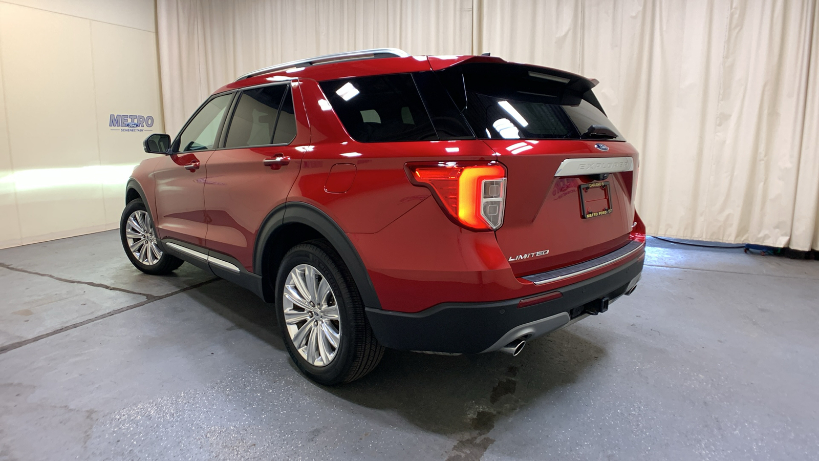 2021 Ford Explorer Limited 5