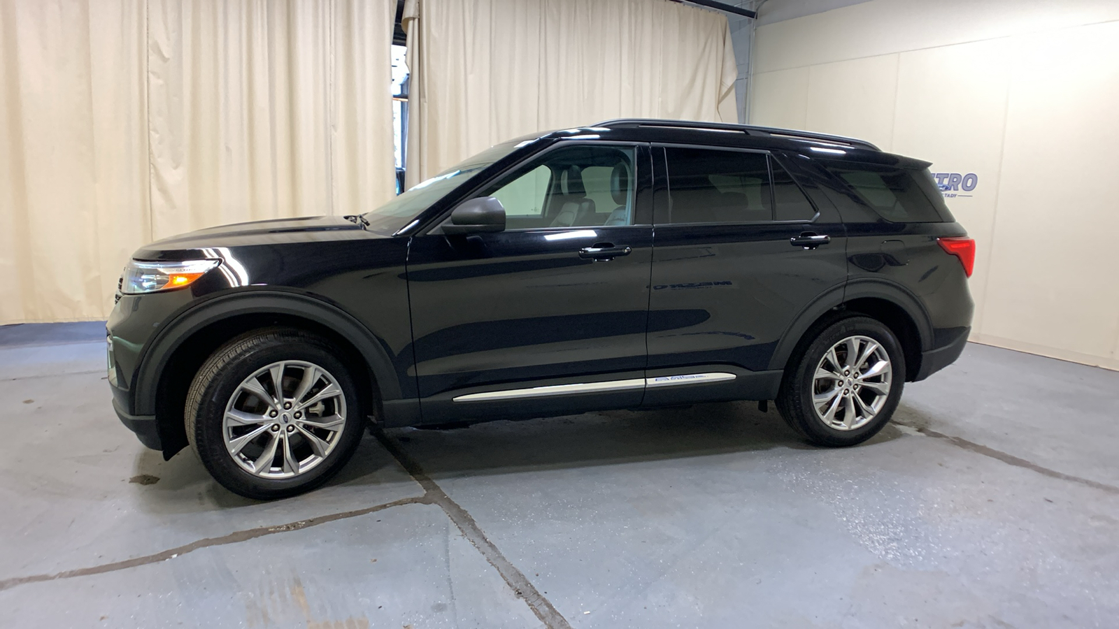 2021 Ford Explorer XLT 6