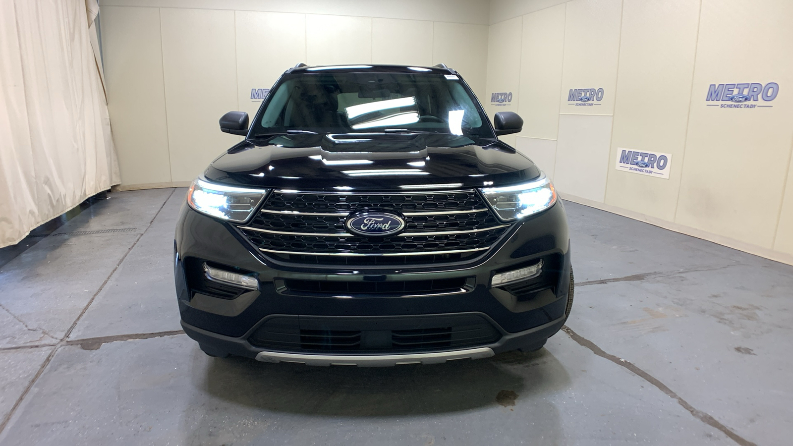 2021 Ford Explorer XLT 8