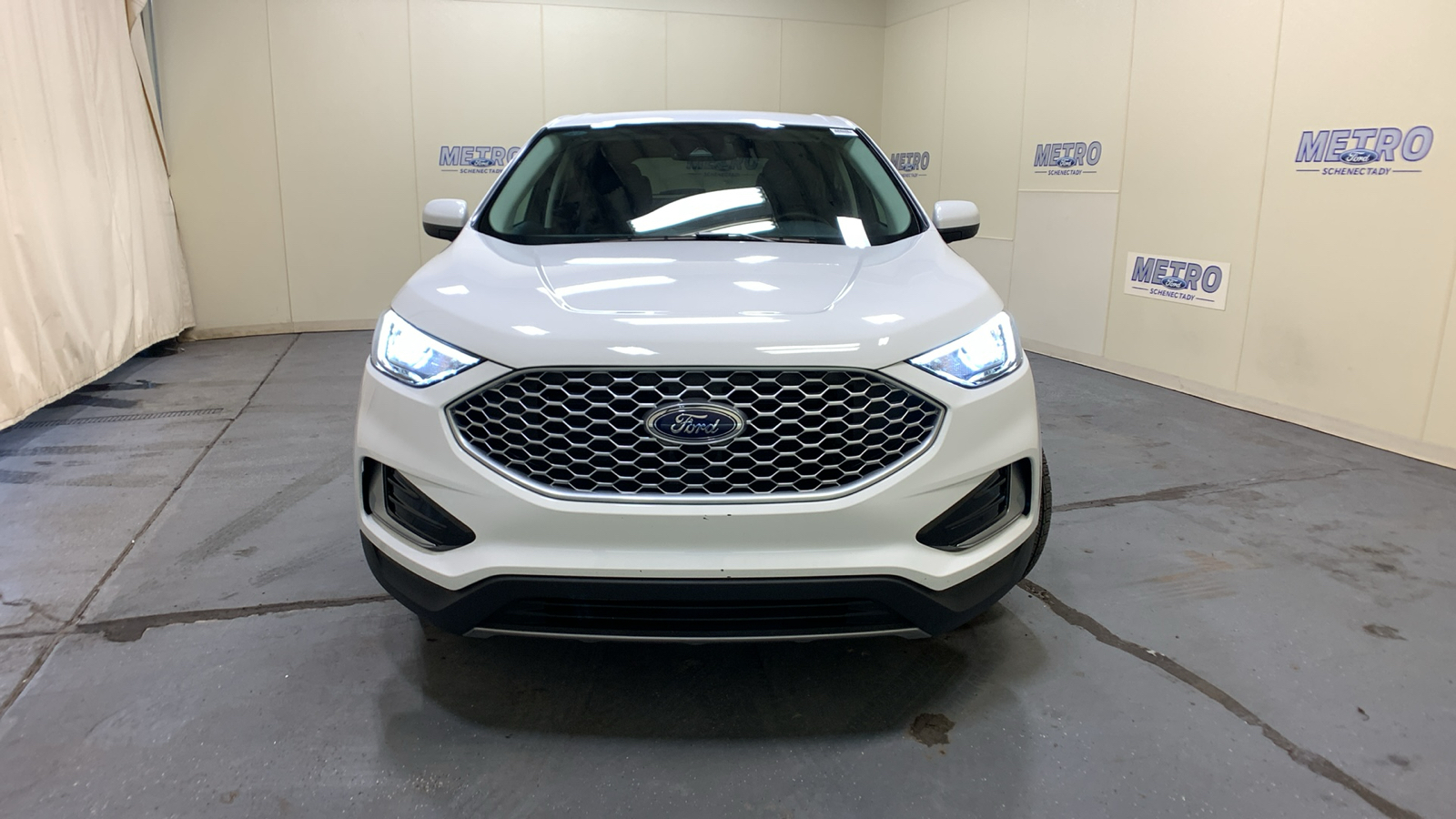 2024 Ford Edge SEL 8