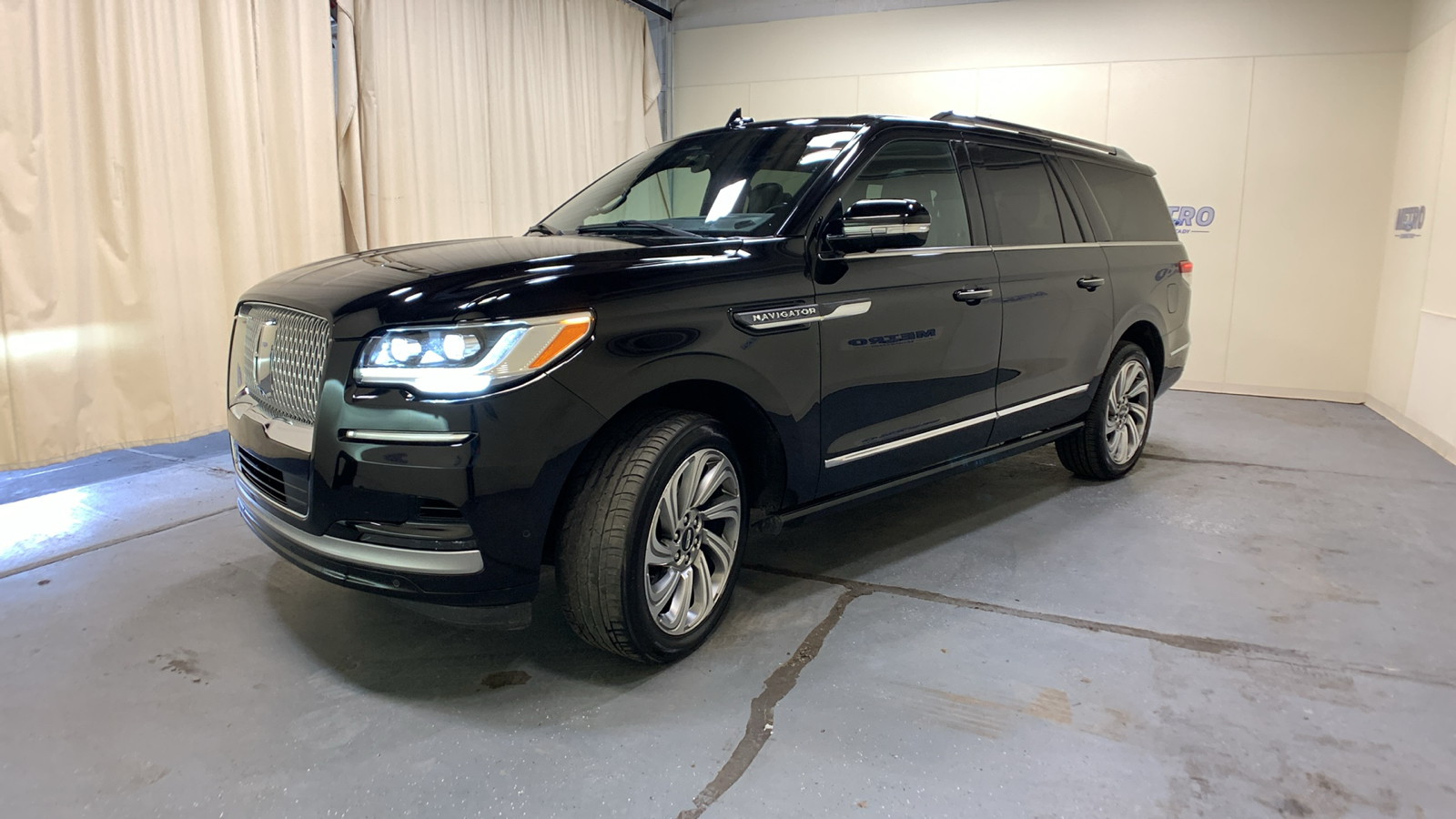 2022 Lincoln Navigator L Reserve 52