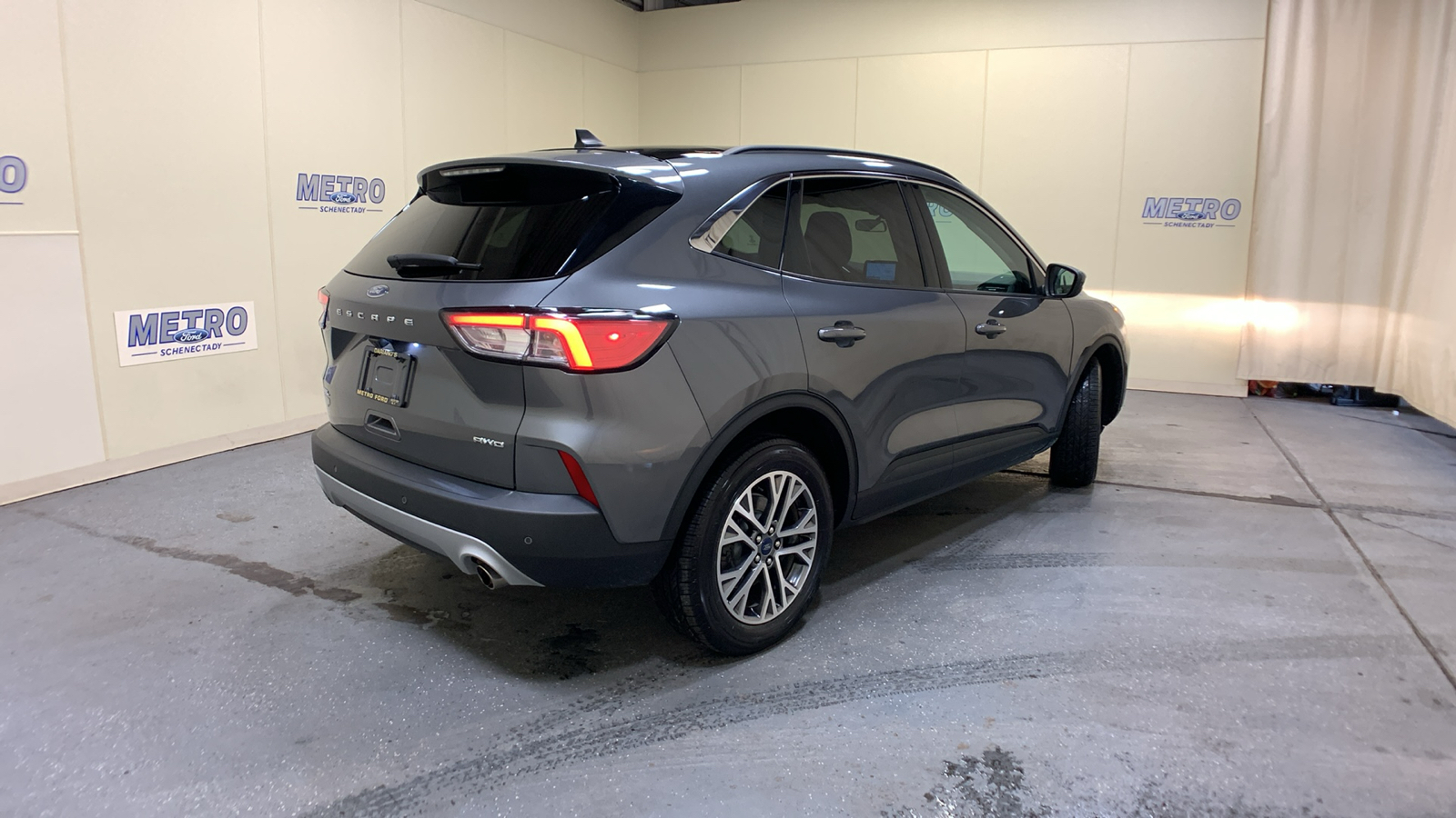 2022 Ford Escape SEL 3