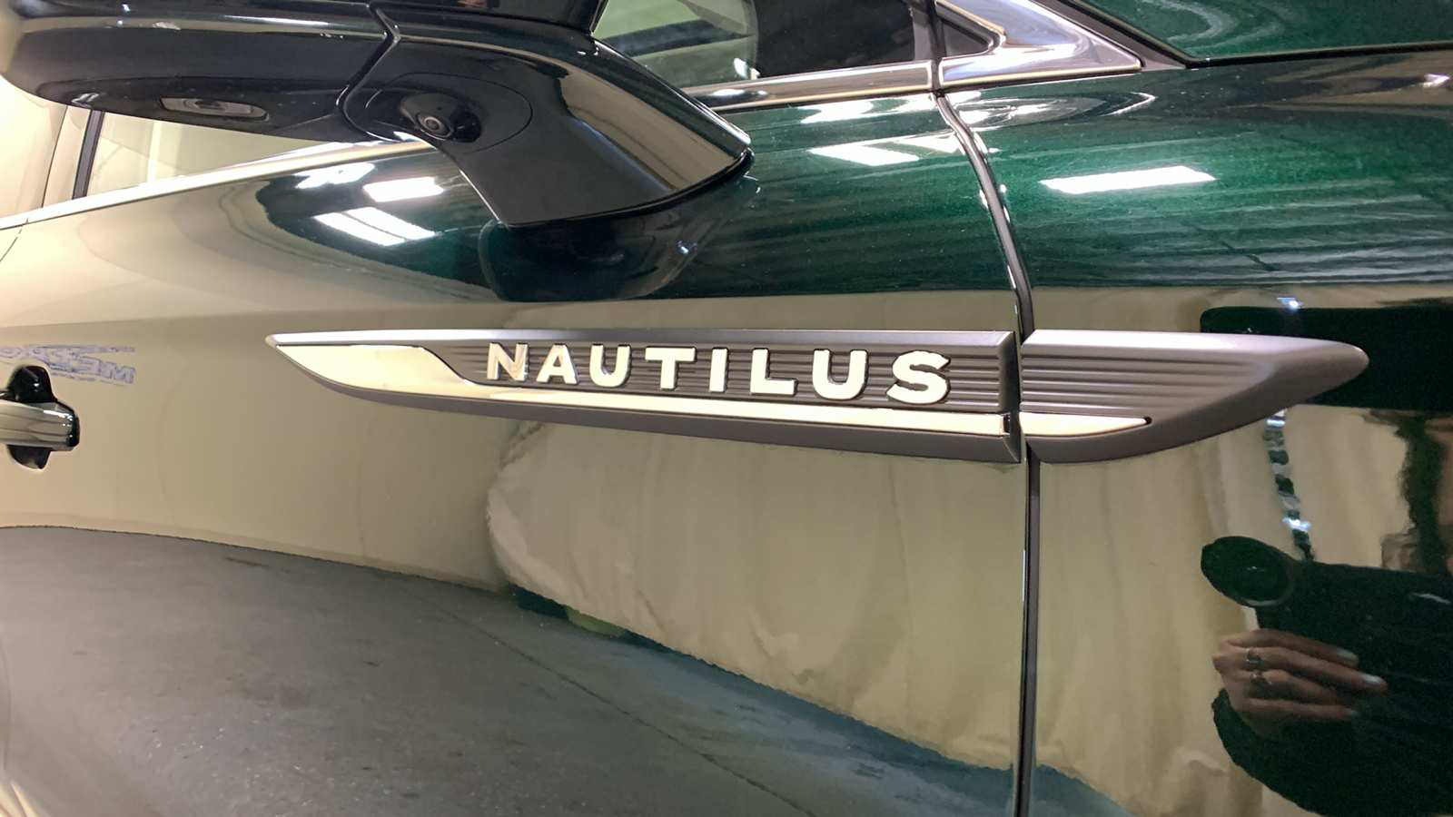 2021 Lincoln Nautilus Reserve 10