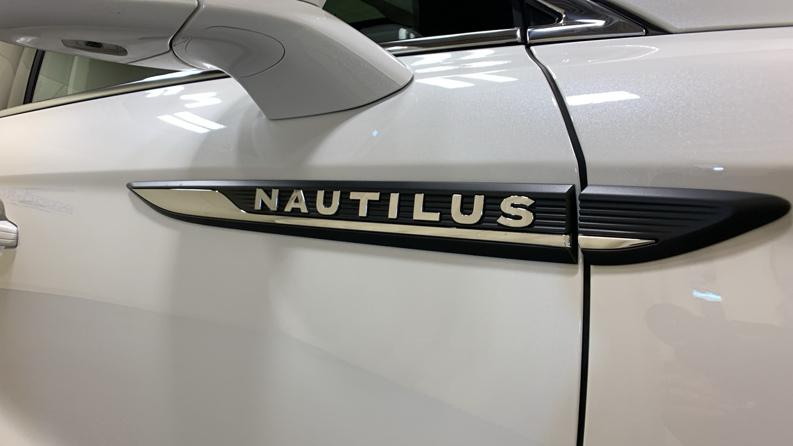 2021 Lincoln Nautilus Reserve 10