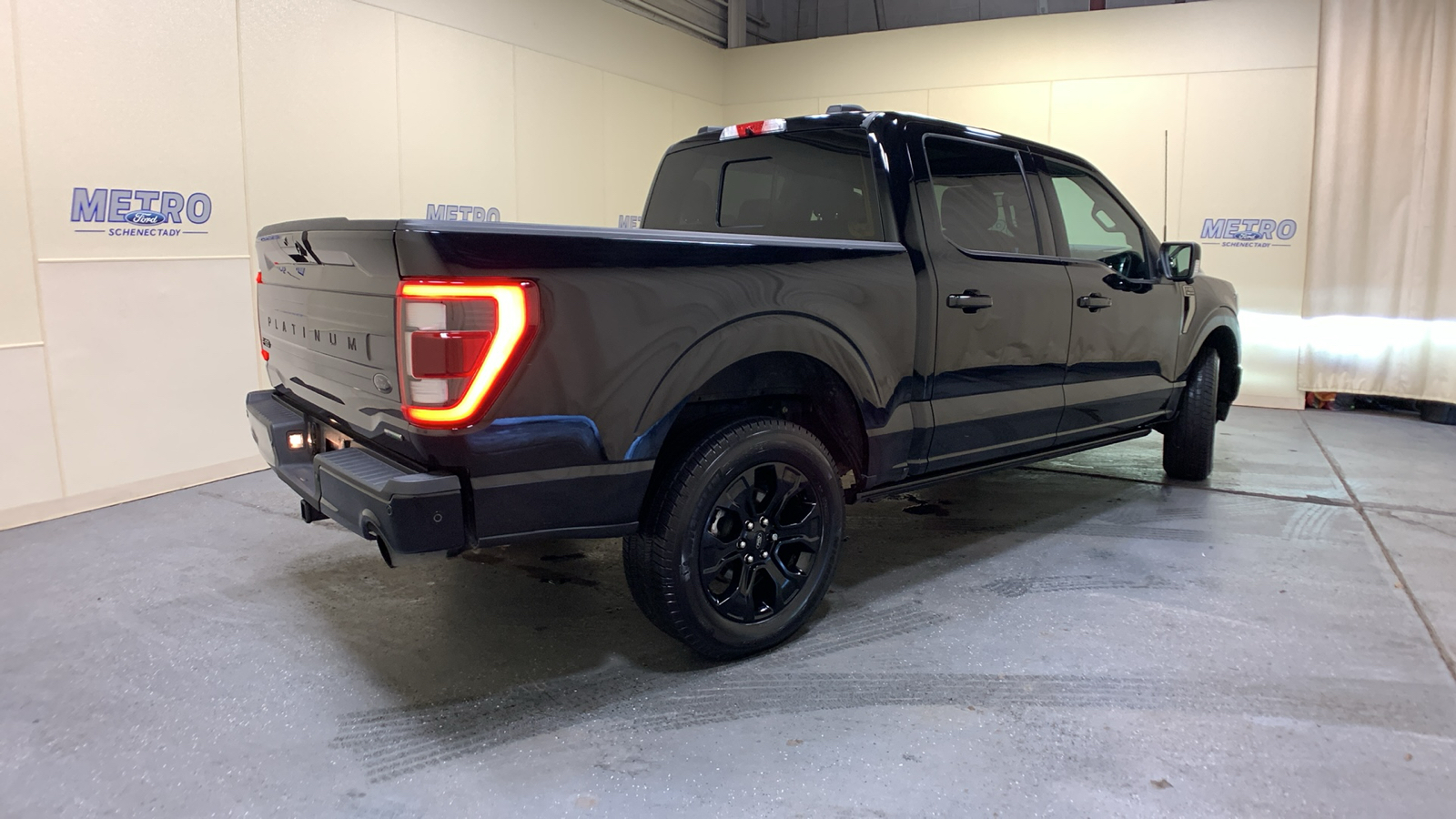 2022 Ford F-150 Platinum 3