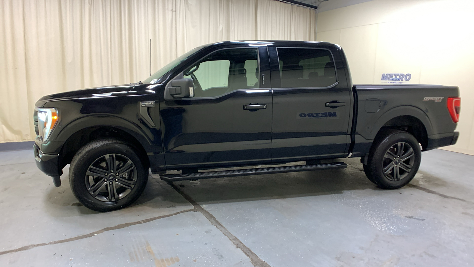 2022 Ford F-150 XLT 6