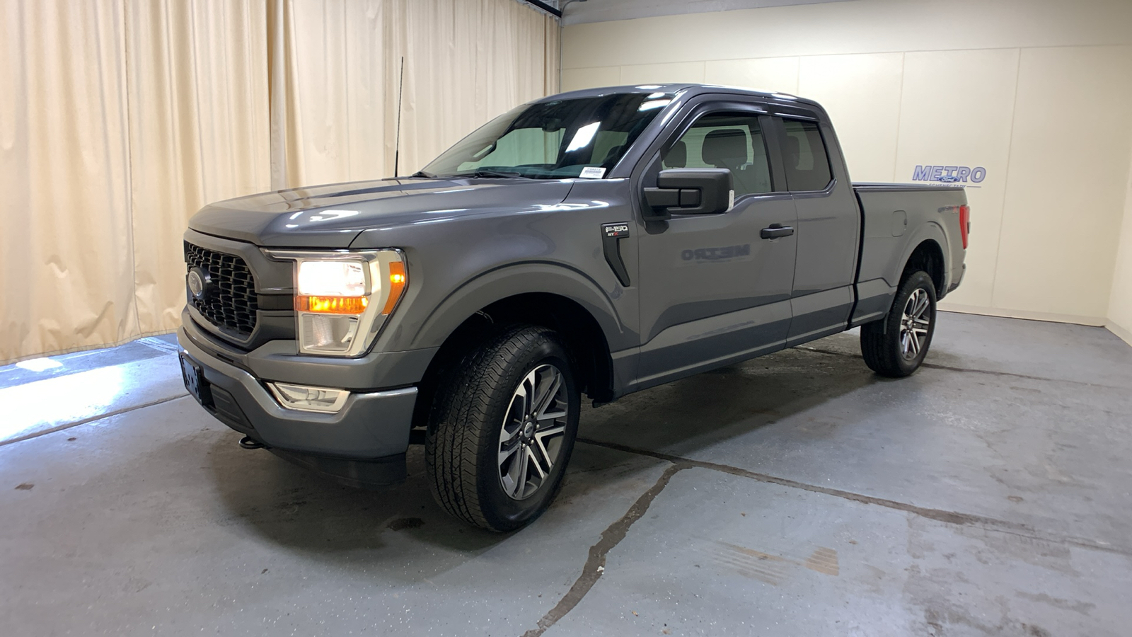 2022 Ford F-150 XL 7