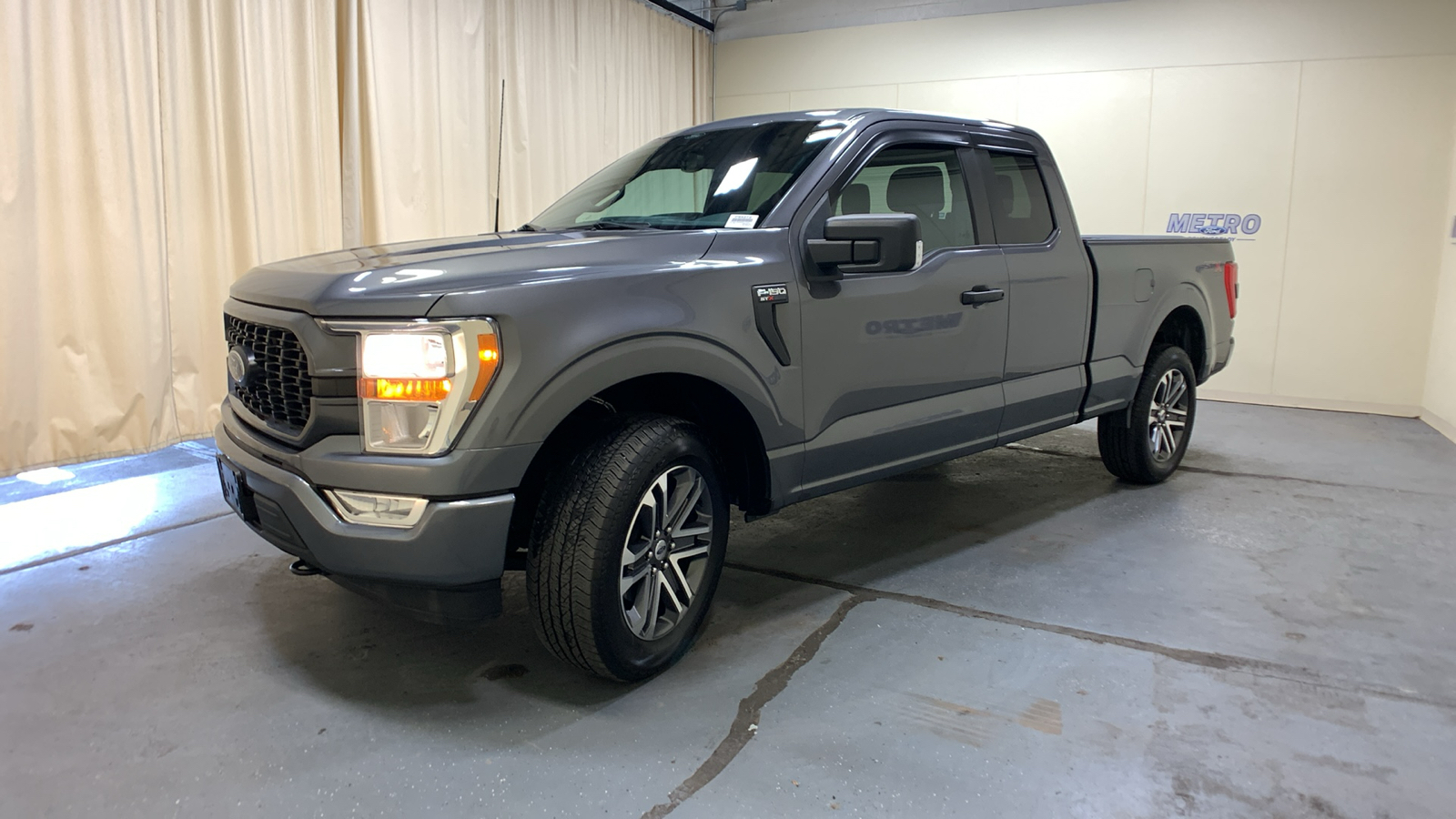 2022 Ford F-150 XL 39