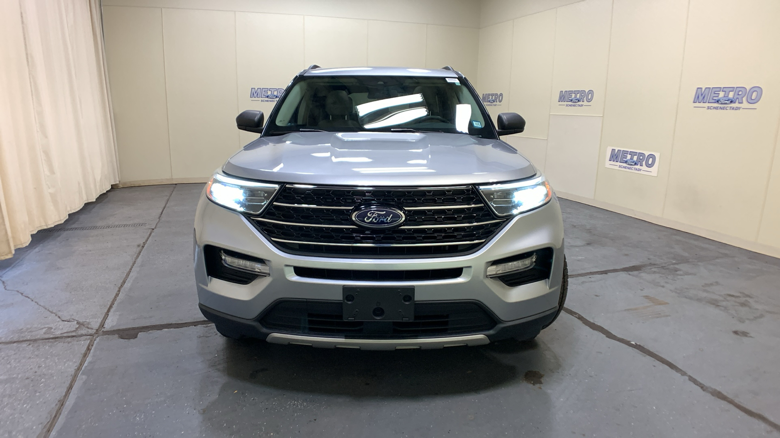 2021 Ford Explorer XLT 8