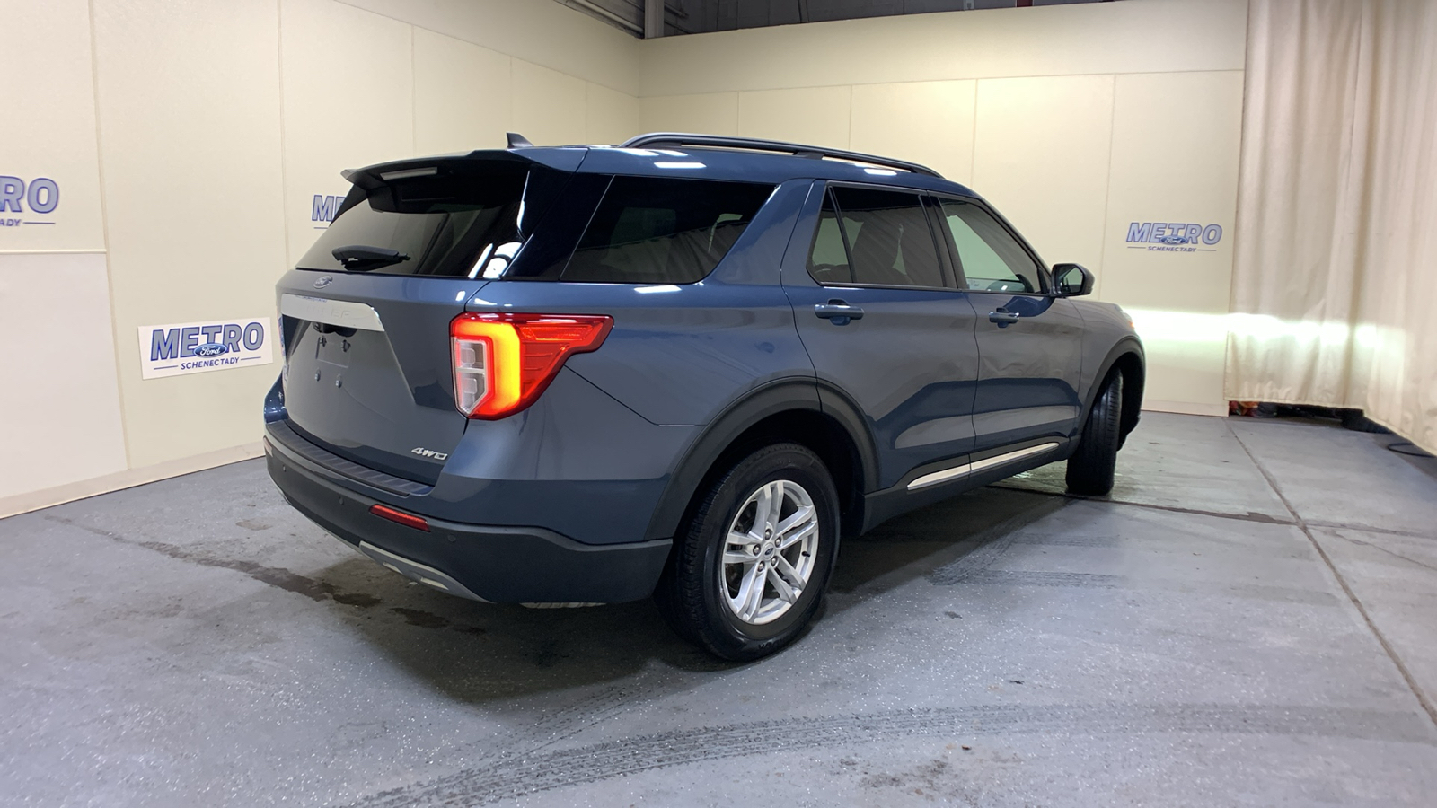 2021 Ford Explorer XLT 3