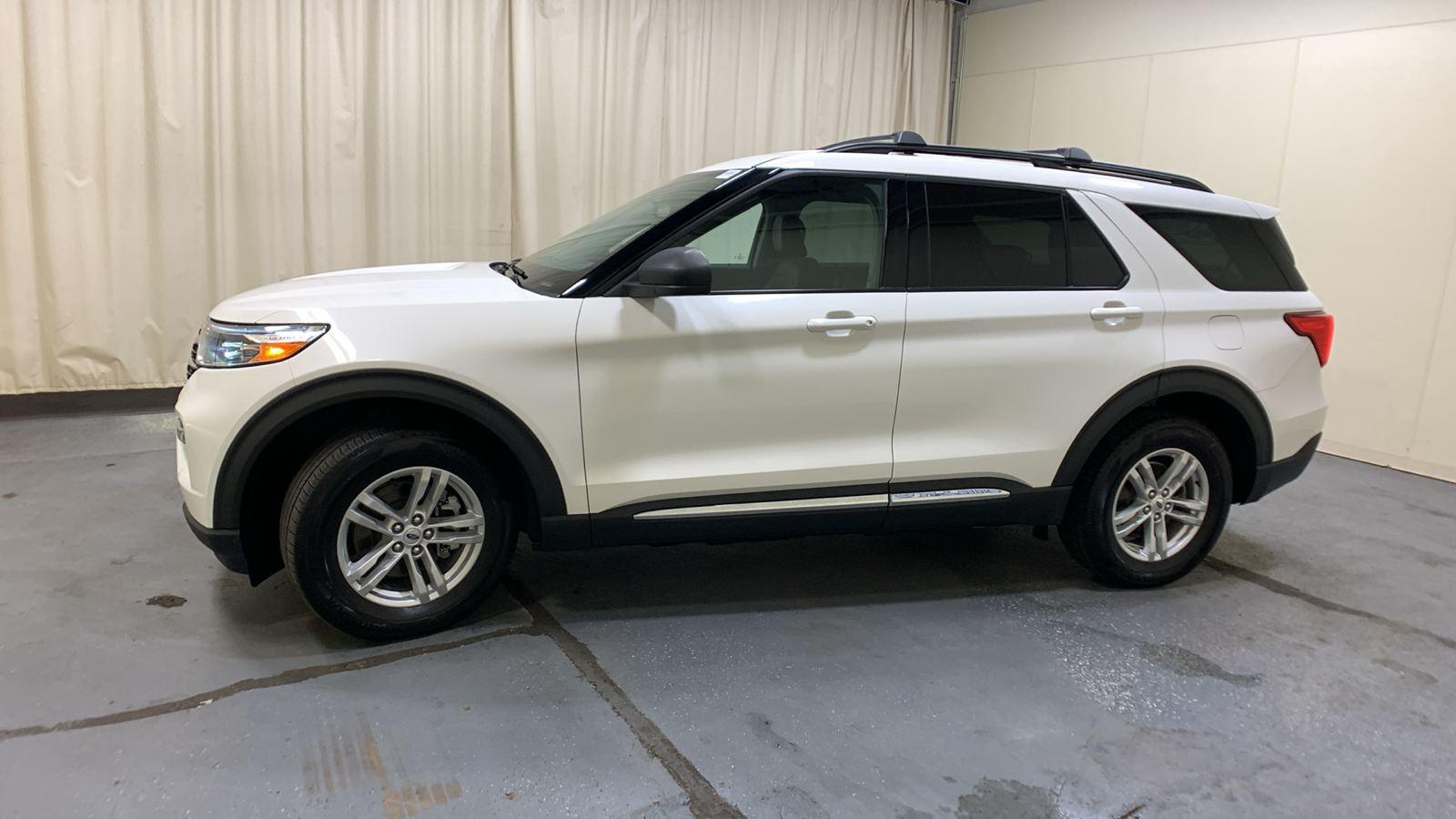 2021 Ford Explorer XLT 6