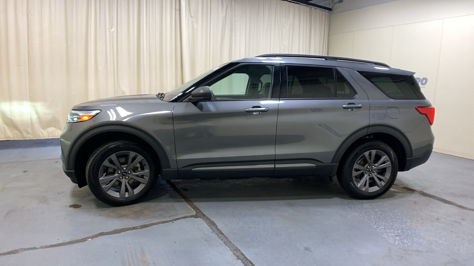 2021 Ford Explorer XLT 6