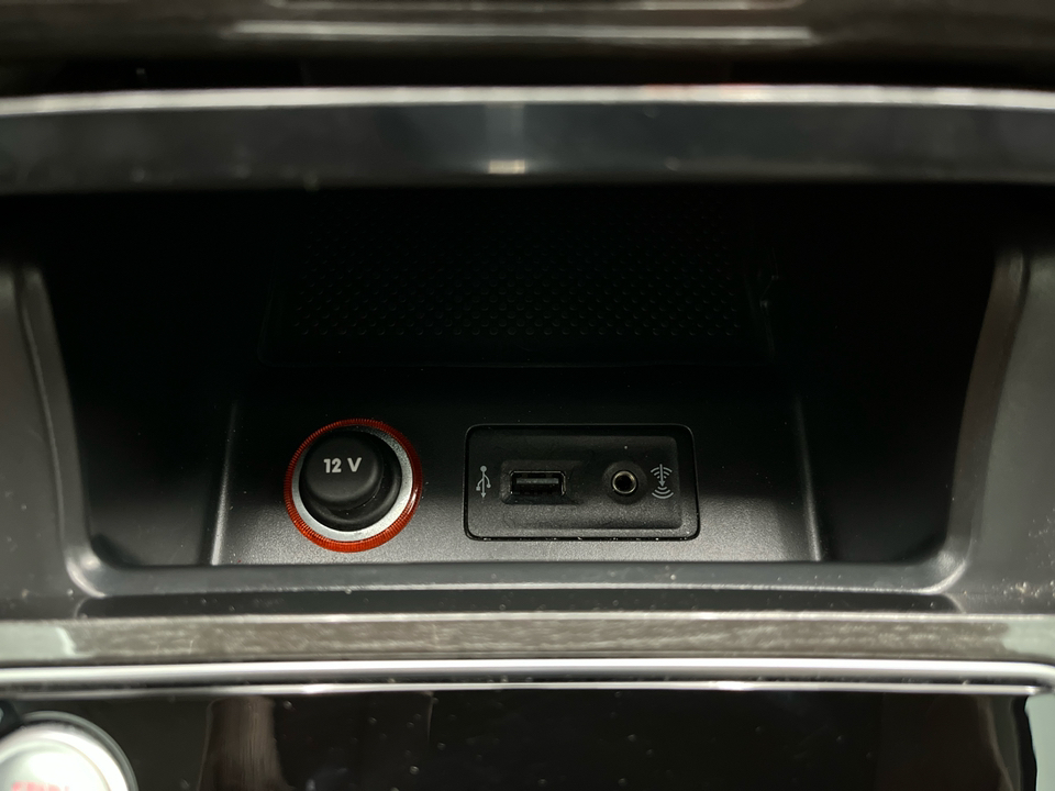 2018 Volkswagen Passat 2.0T SE w/Technology 35