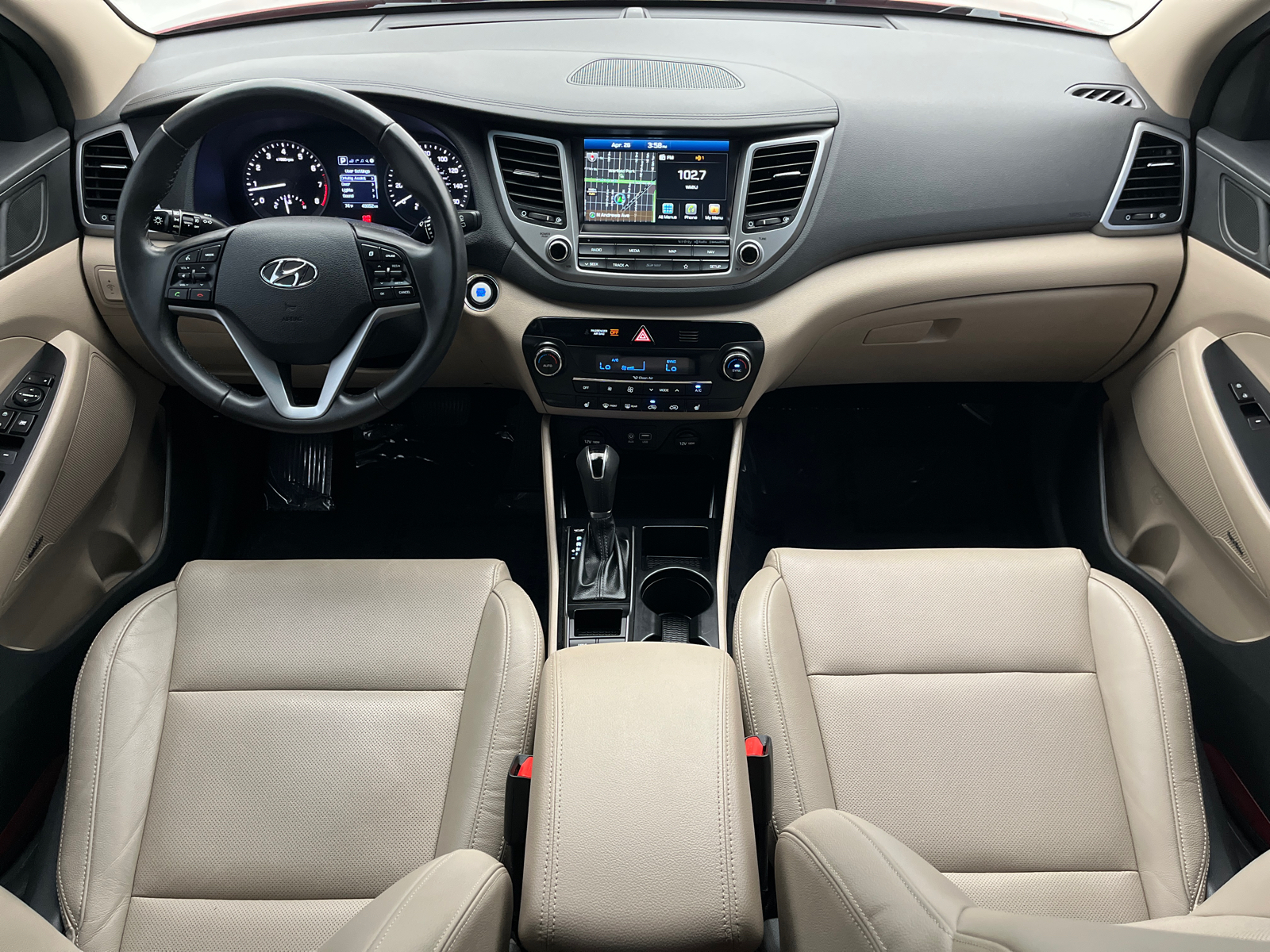 2018 Hyundai Tucson SEL Plus 23