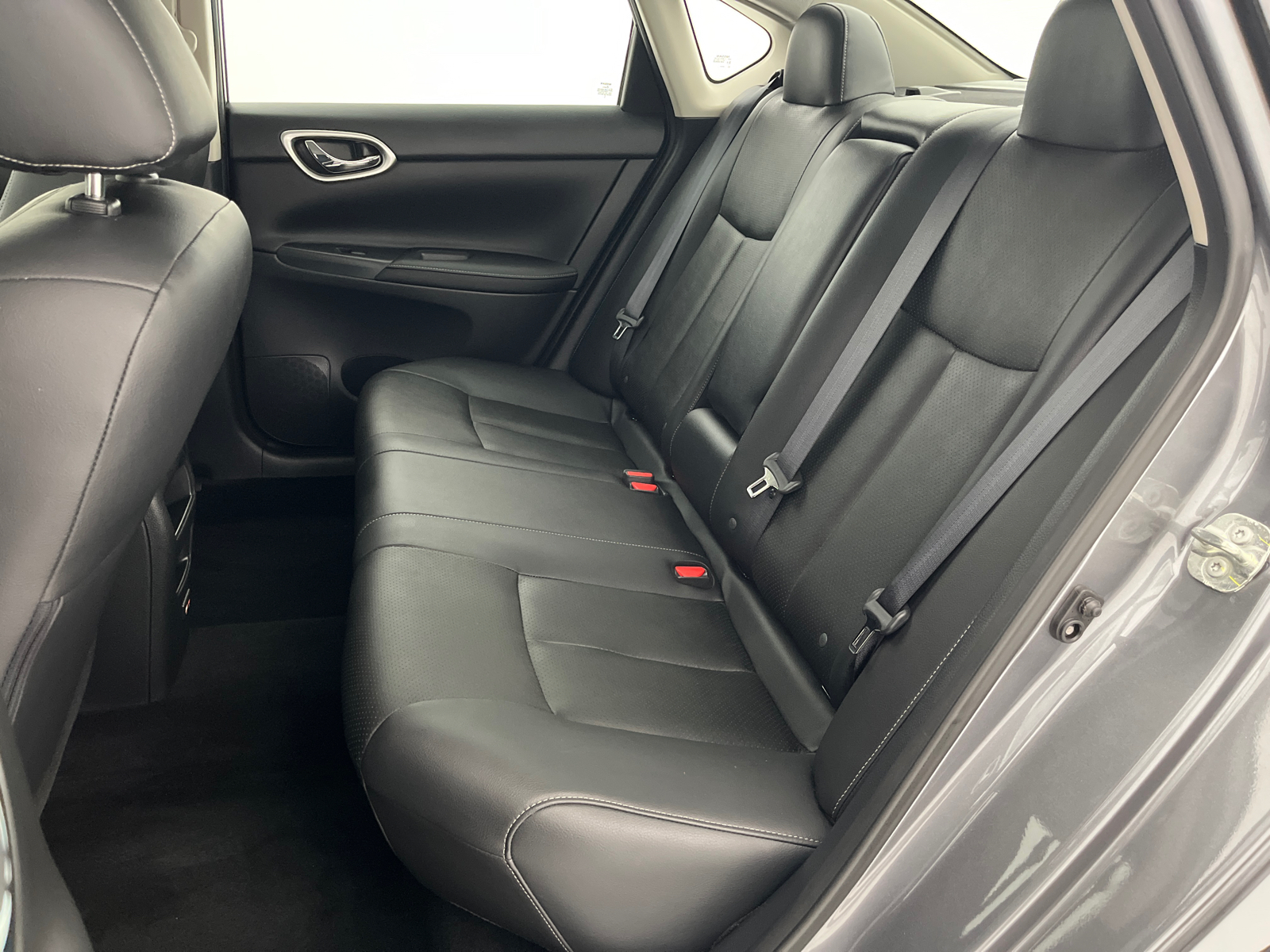 2019 Nissan Sentra SL 34