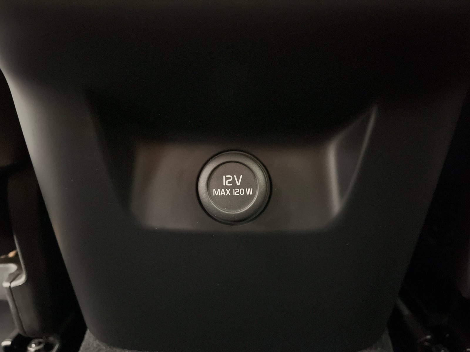 2020 Volvo XC60 T5 Momentum 31
