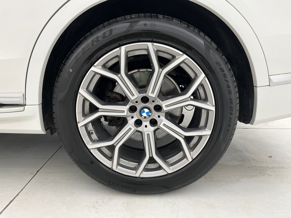 2021 BMW X7 xDrive40i 8