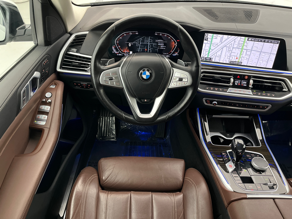 2021 BMW X7 xDrive40i 21