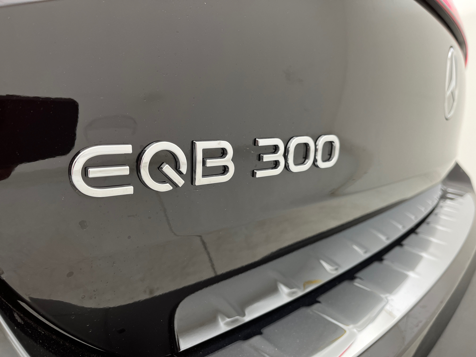 2023 Mercedes-Benz EQB 300 48