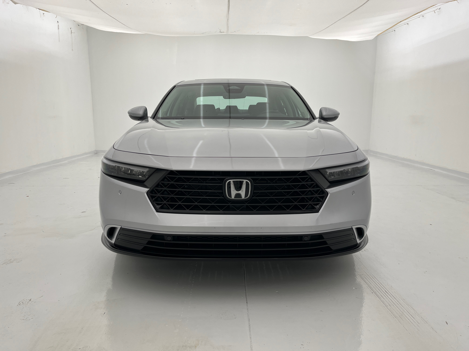 2024 Honda Accord Hybrid Touring 2