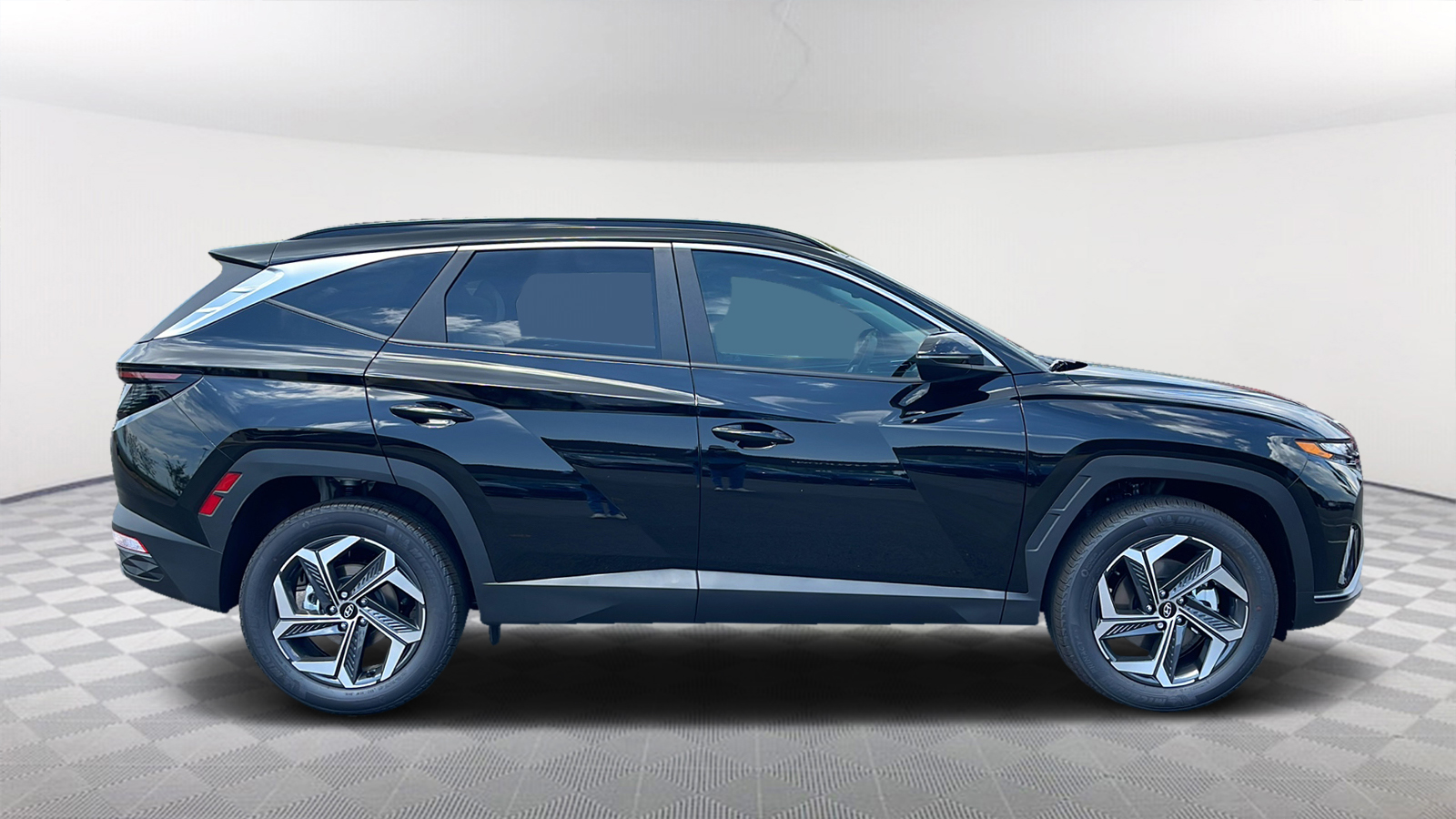 2024 Hyundai Tucson Hybrid SEL Convenience 8