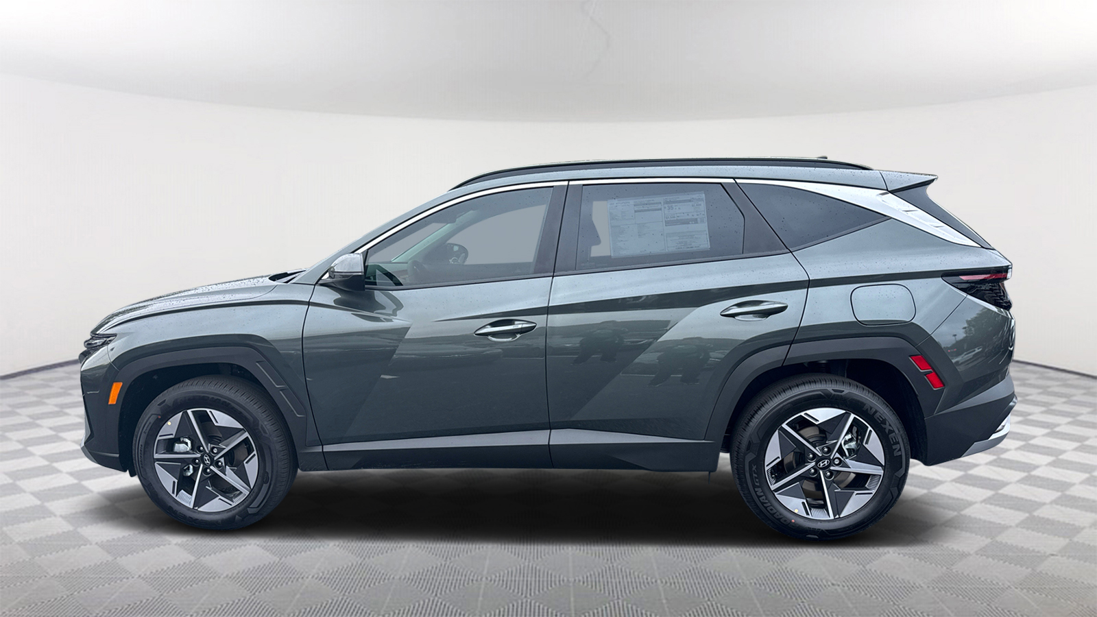 2025 Hyundai Tucson Hybrid SEL Convenience 8