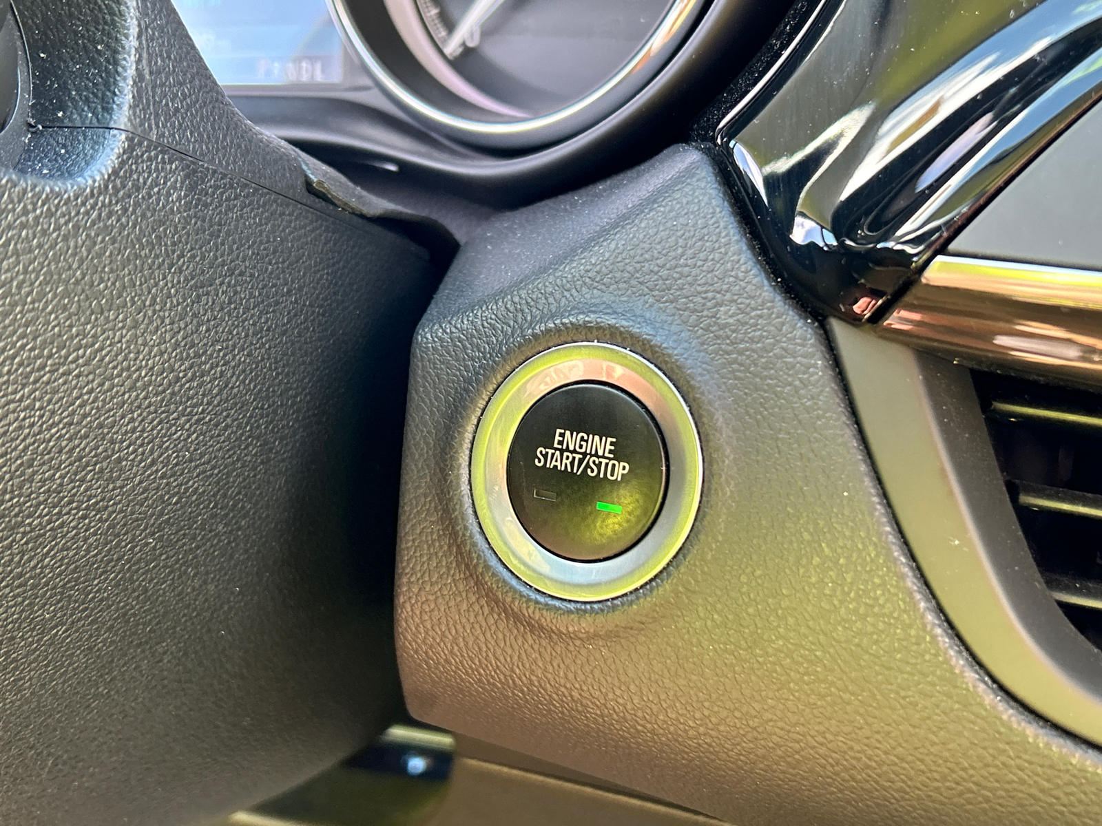 2019 Buick Envision Preferred 22