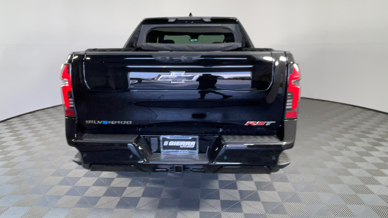 2024 Chevrolet Silverado EV RST 5