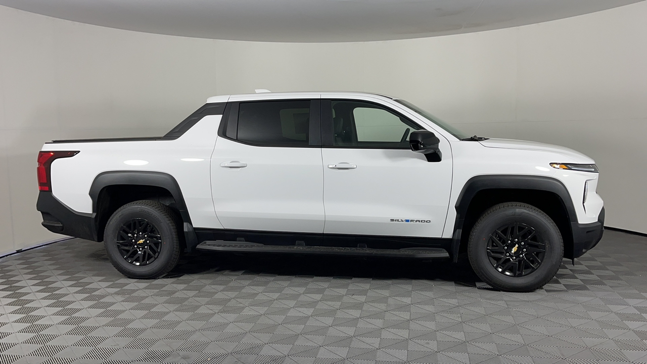 2024 Chevrolet Silverado EV Work Truck 2