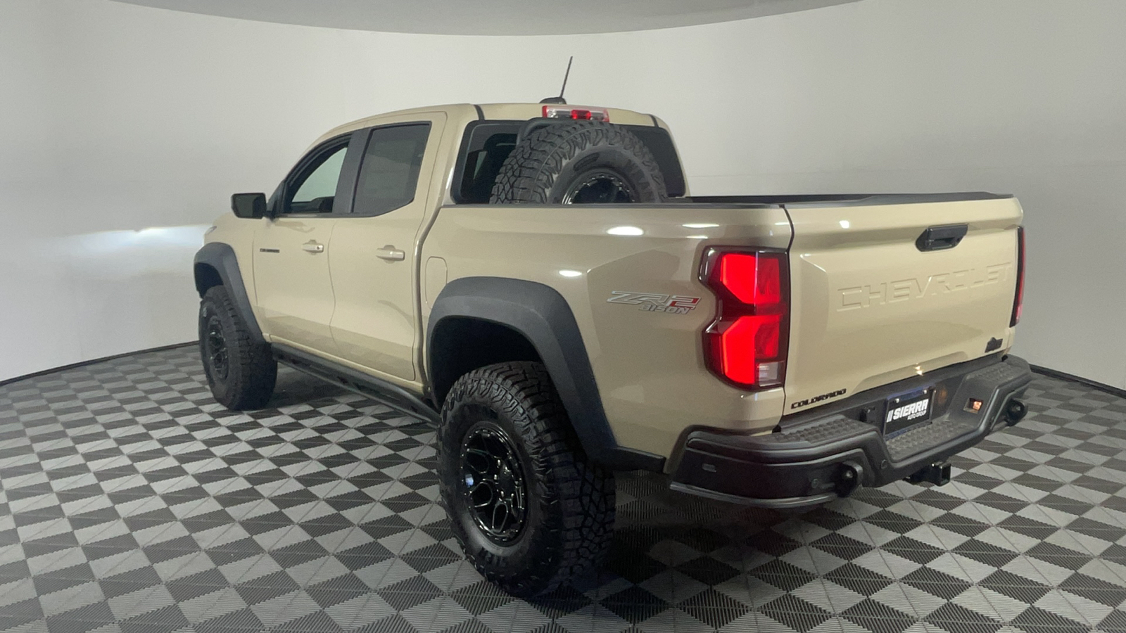 2024 Chevrolet Colorado 4WD ZR2 6