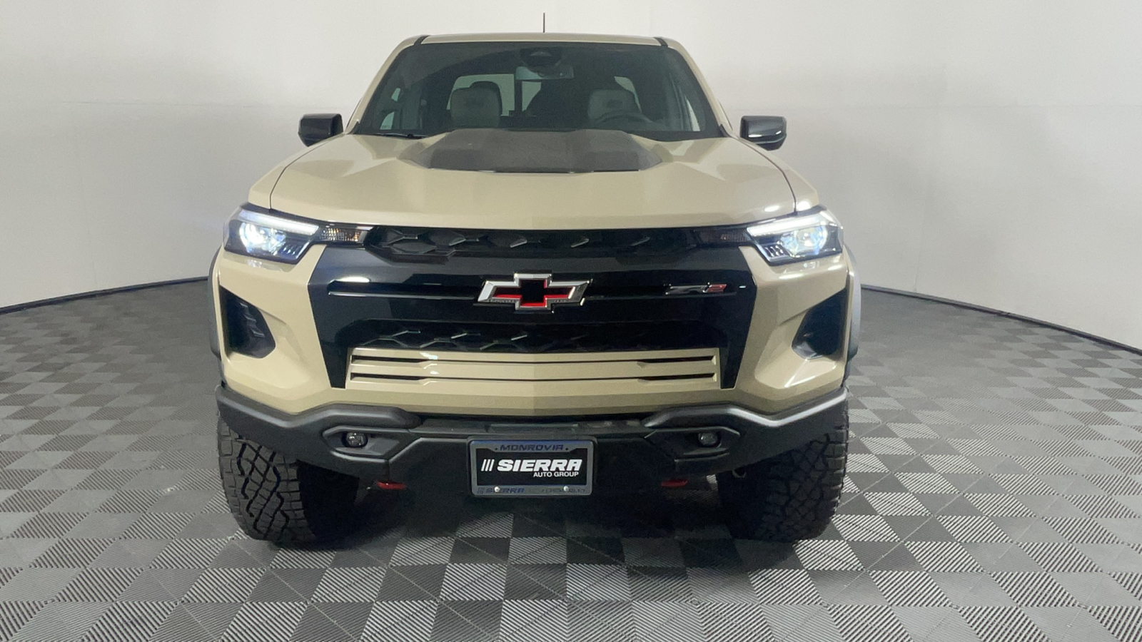 2024 Chevrolet Colorado 4WD ZR2 9