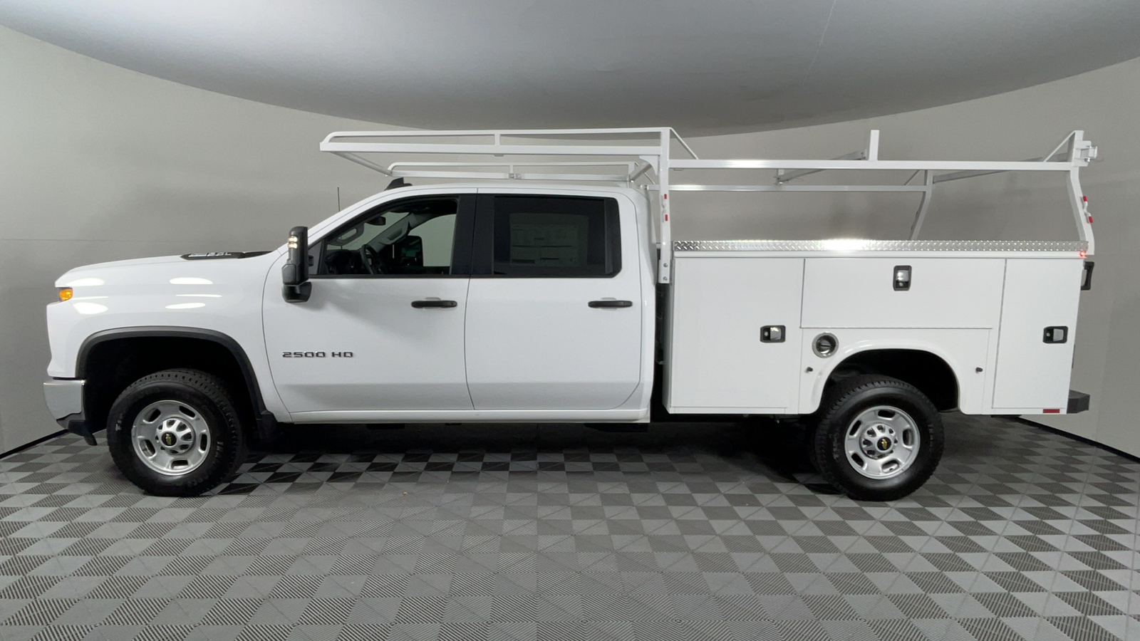 2024 Chevrolet Silverado 2500HD Work Truck 8