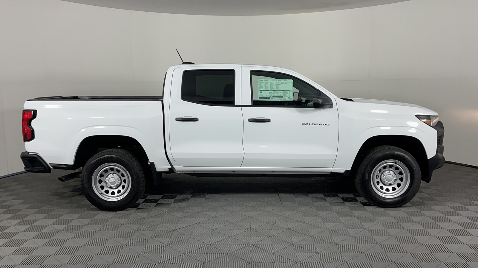 2024 Chevrolet Colorado 2WD Work Truck 2