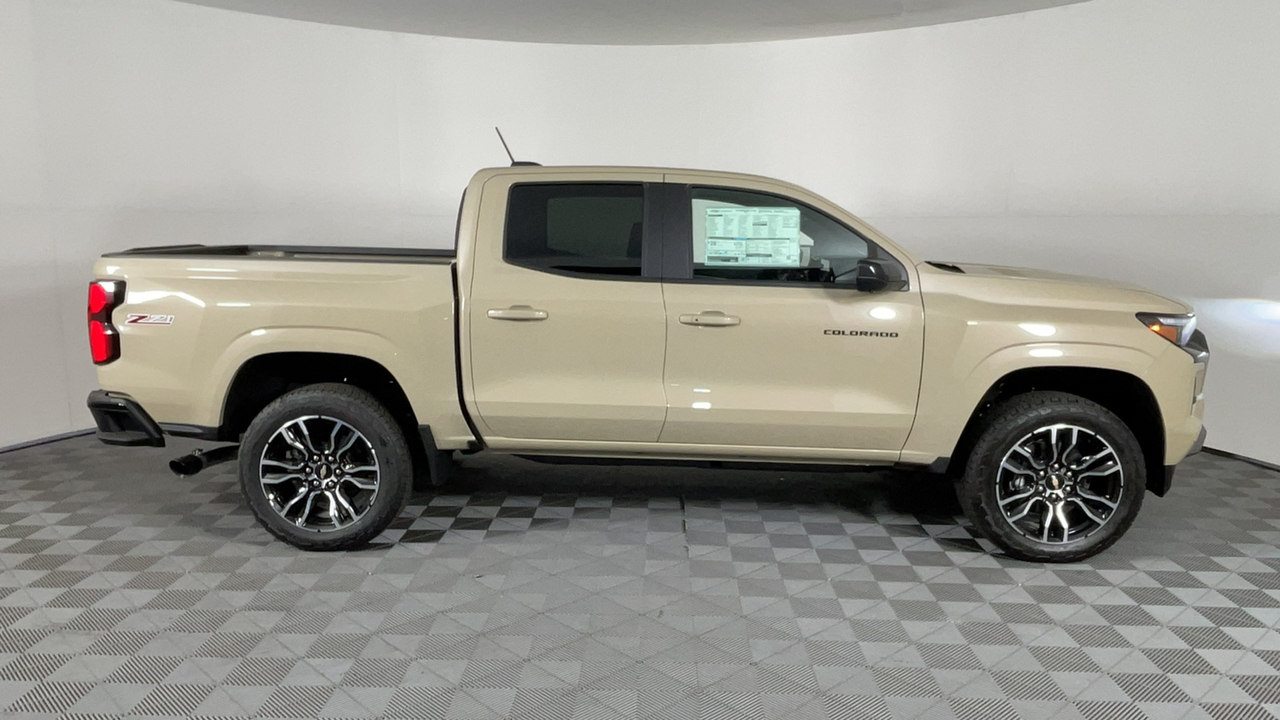 2024 Chevrolet Colorado 4WD Z71 3