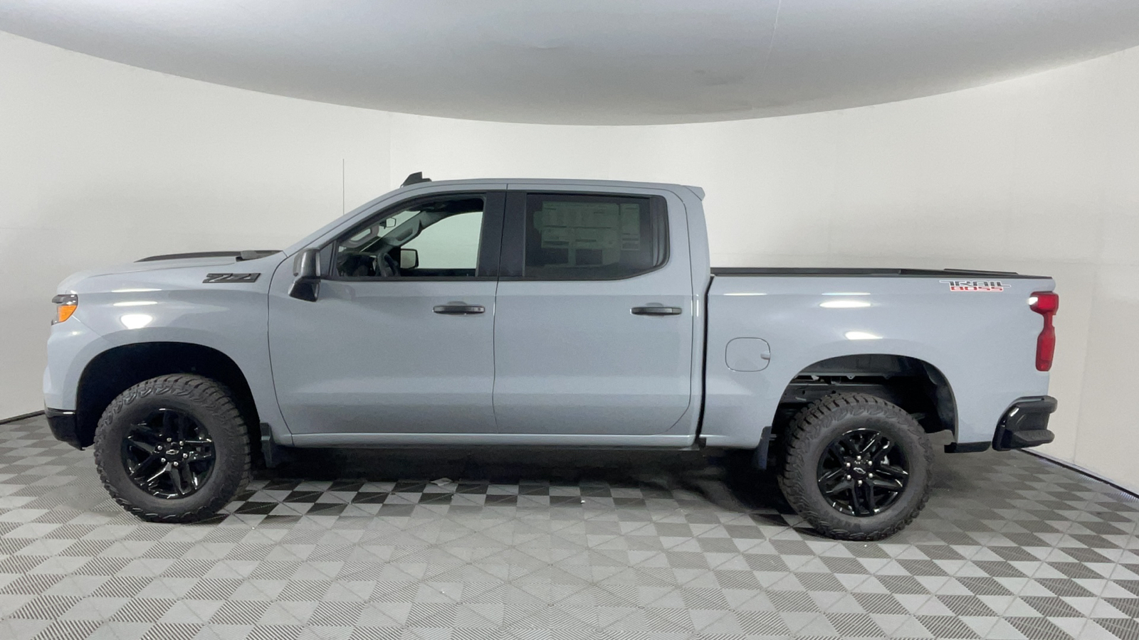 2024 Chevrolet Silverado 1500 Custom Trail Boss 7