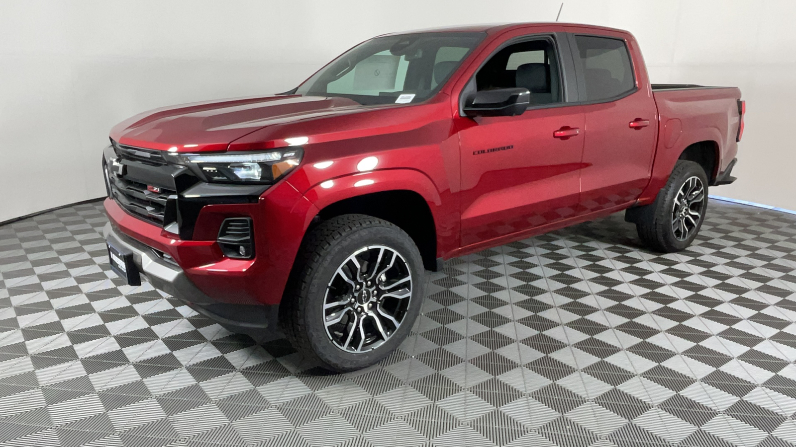 2024 Chevrolet Colorado 4WD Z71 8