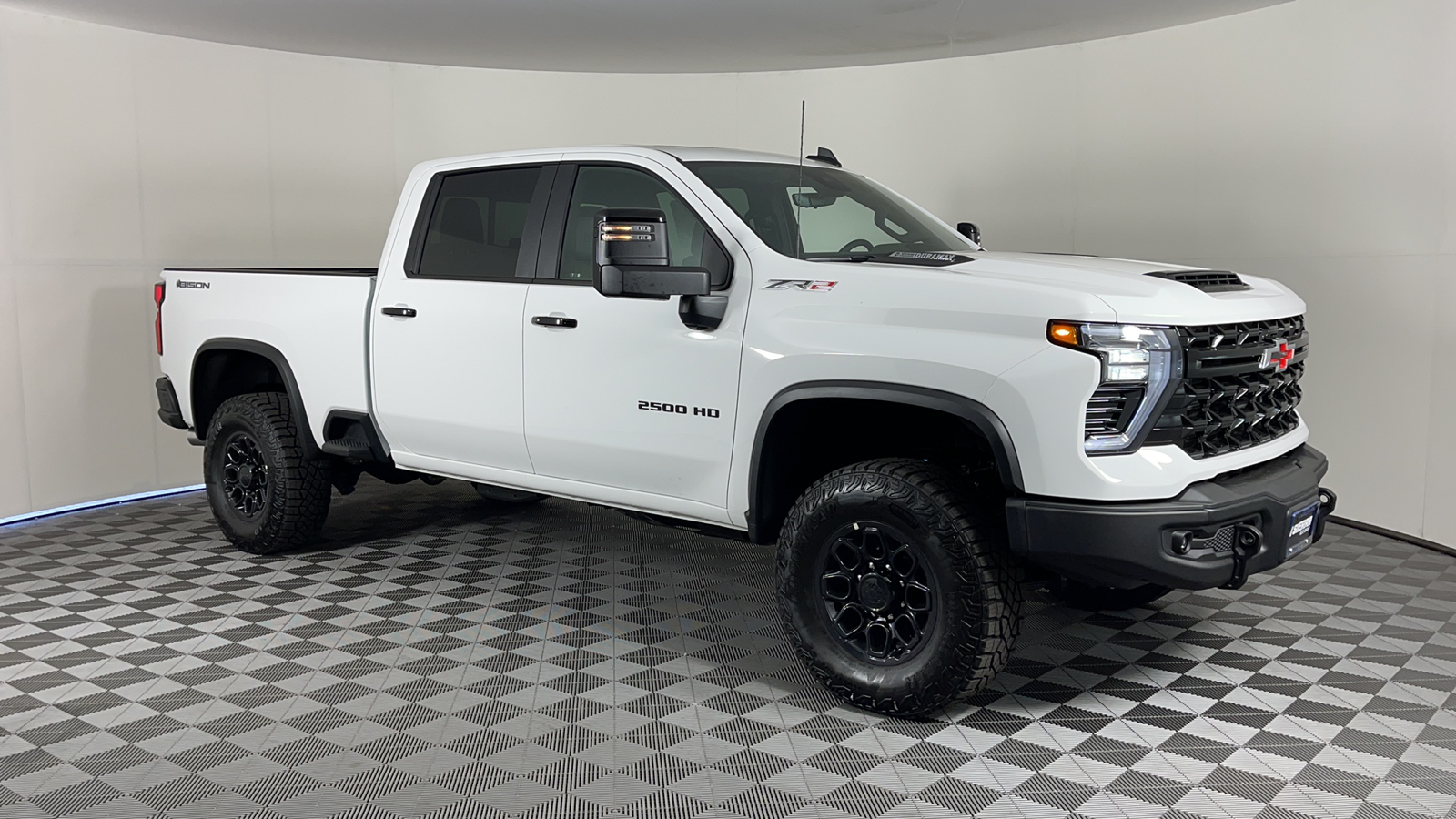 2024 Chevrolet Silverado 2500HD ZR2 1