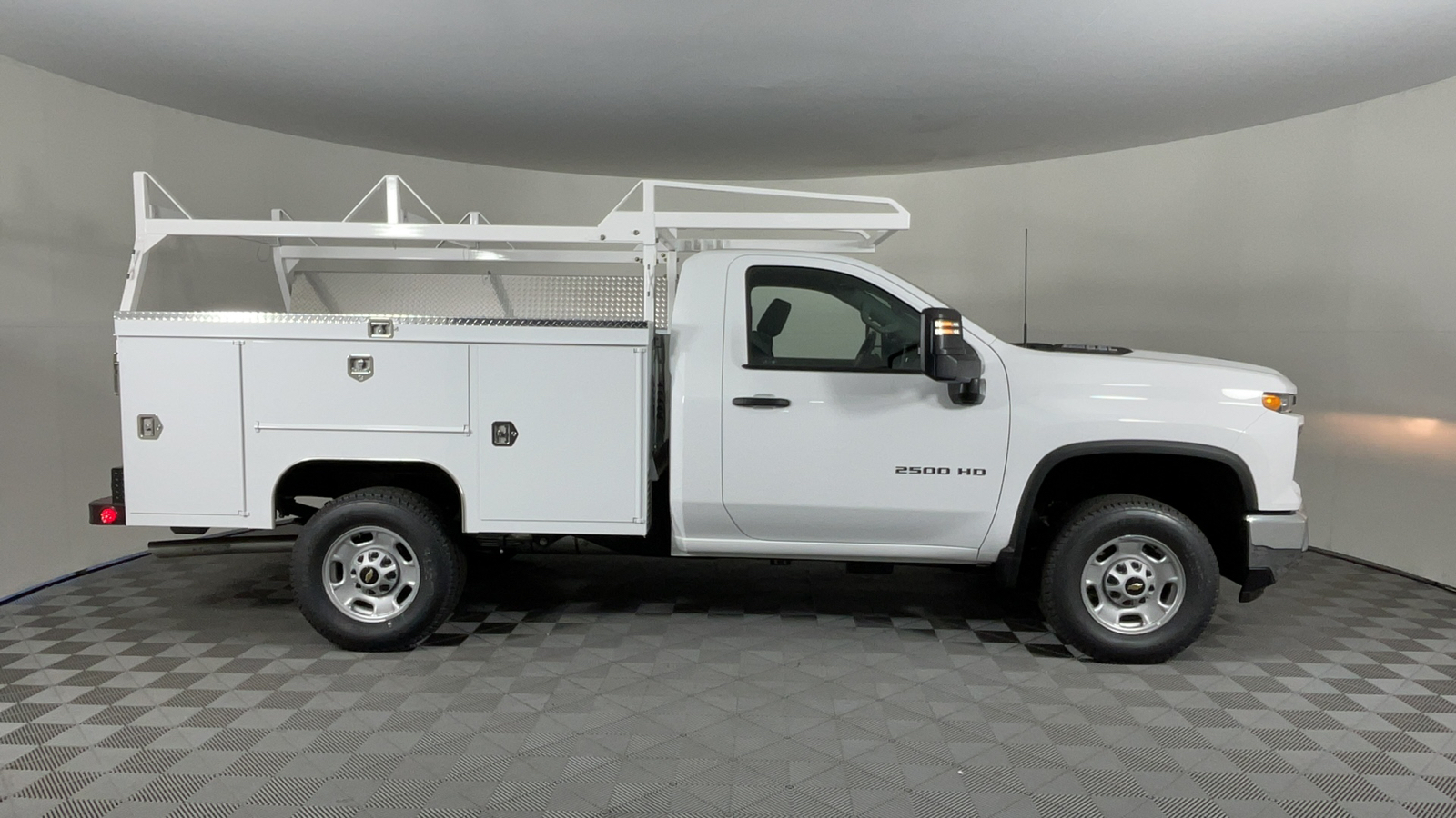 2024 Chevrolet Silverado 2500HD Work Truck 2