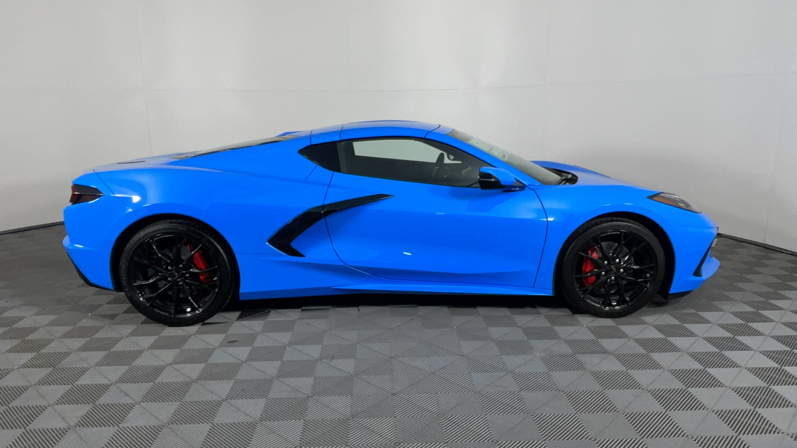 2024 Chevrolet Corvette  3