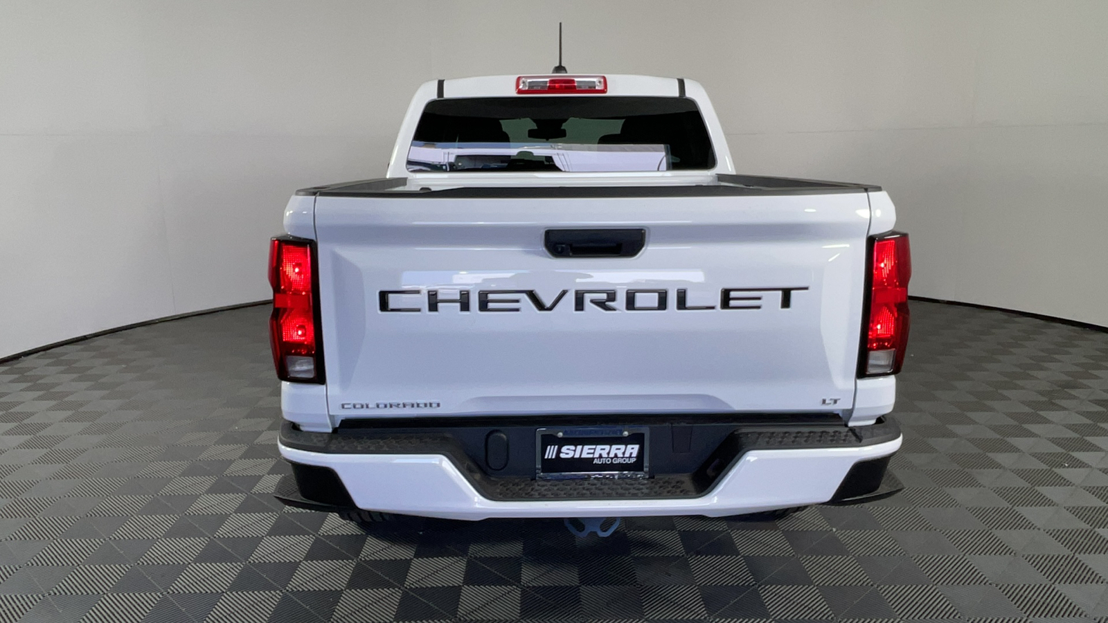 2024 Chevrolet Colorado 2WD LT 5