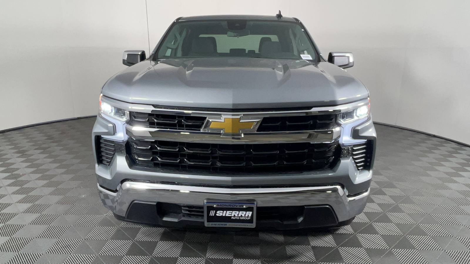 2024 Chevrolet Silverado 1500 LT 9