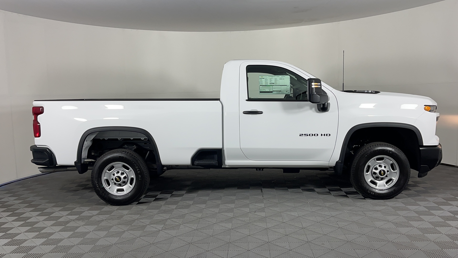 2024 Chevrolet Silverado 2500HD Work Truck 2