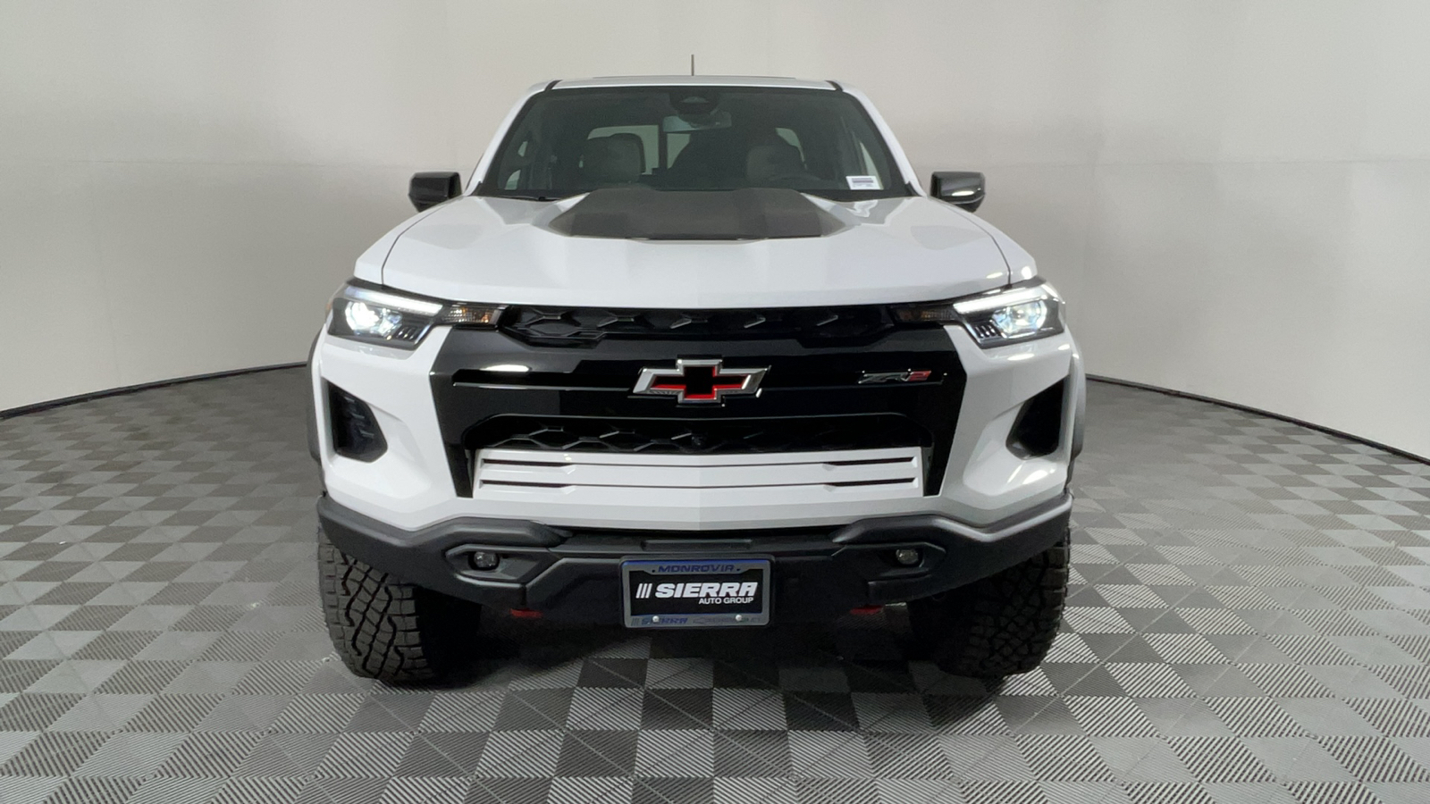 2024 Chevrolet Colorado 4WD ZR2 9