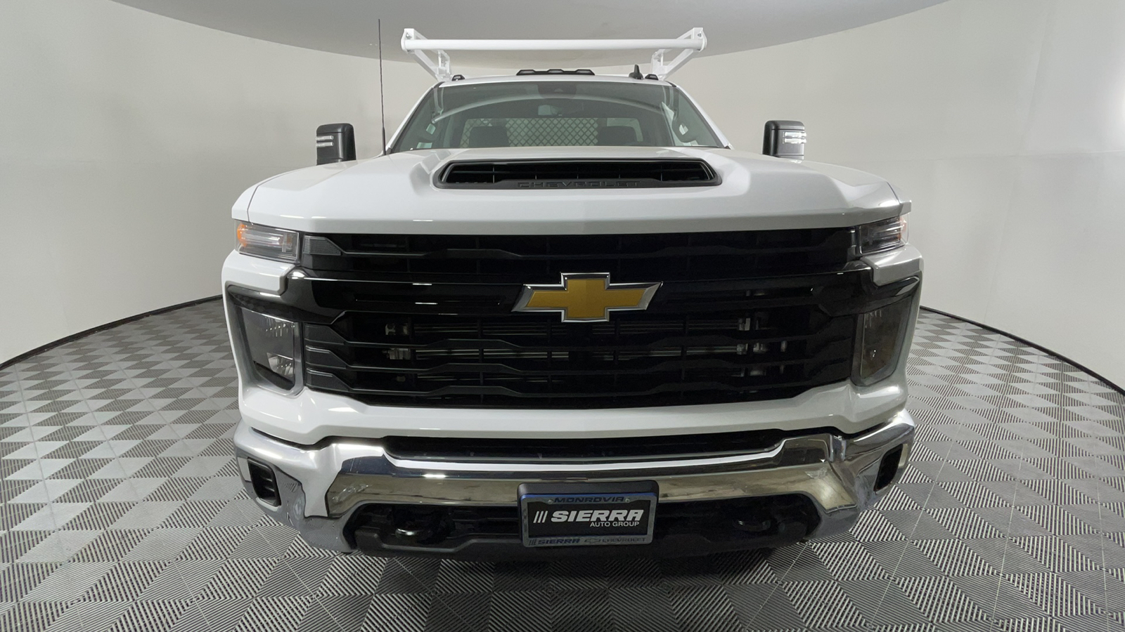 2024 Chevrolet Silverado 3500HD CC Work Truck 9