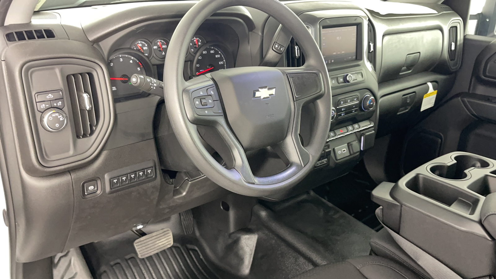 2024 Chevrolet Silverado 3500HD CC Work Truck 23