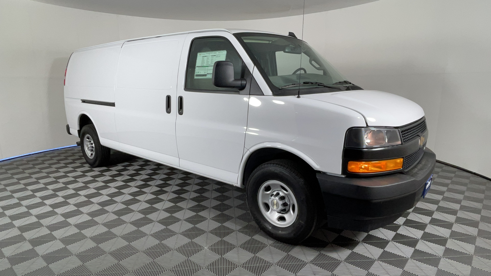 2024 Chevrolet Express Extended Cargo Van  3