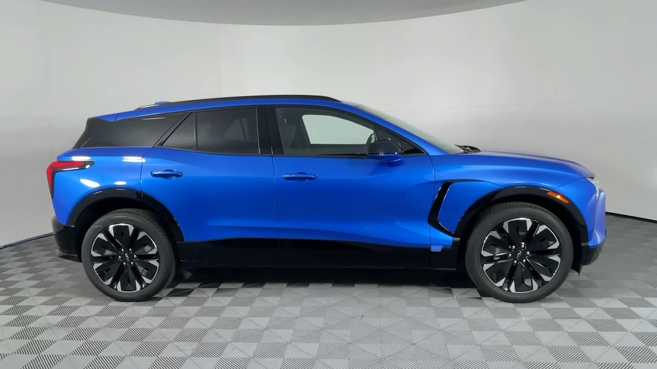 2024 Chevrolet Blazer EV eAWD RS 3