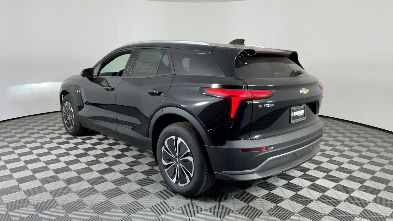 2024 Chevrolet Blazer EV eAWD LT 6