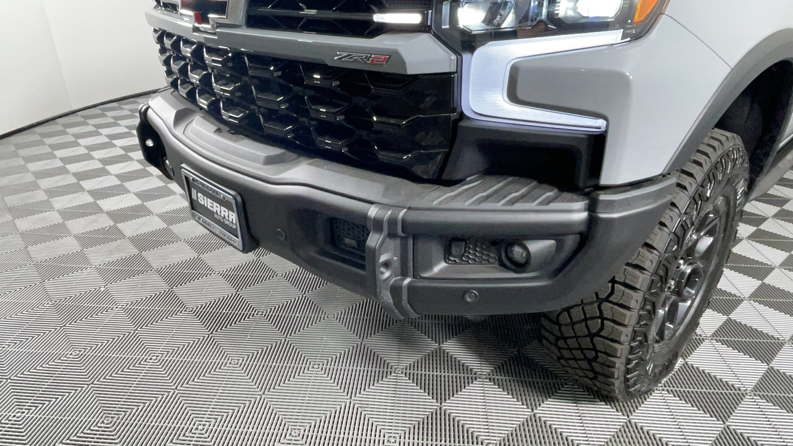 2024 Chevrolet Silverado 1500 ZR2 11