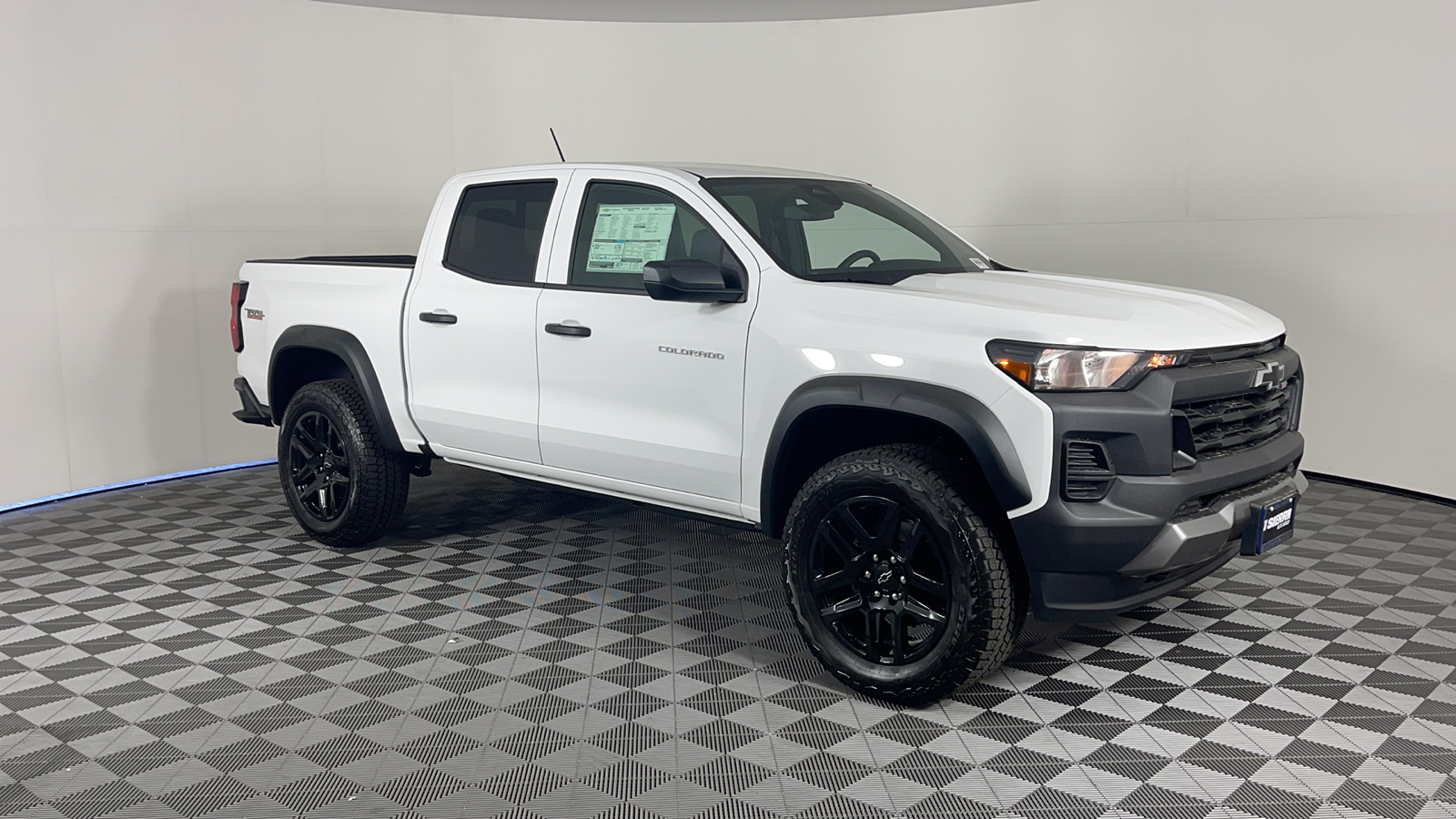 2024 Chevrolet Colorado 4WD Trail Boss 1